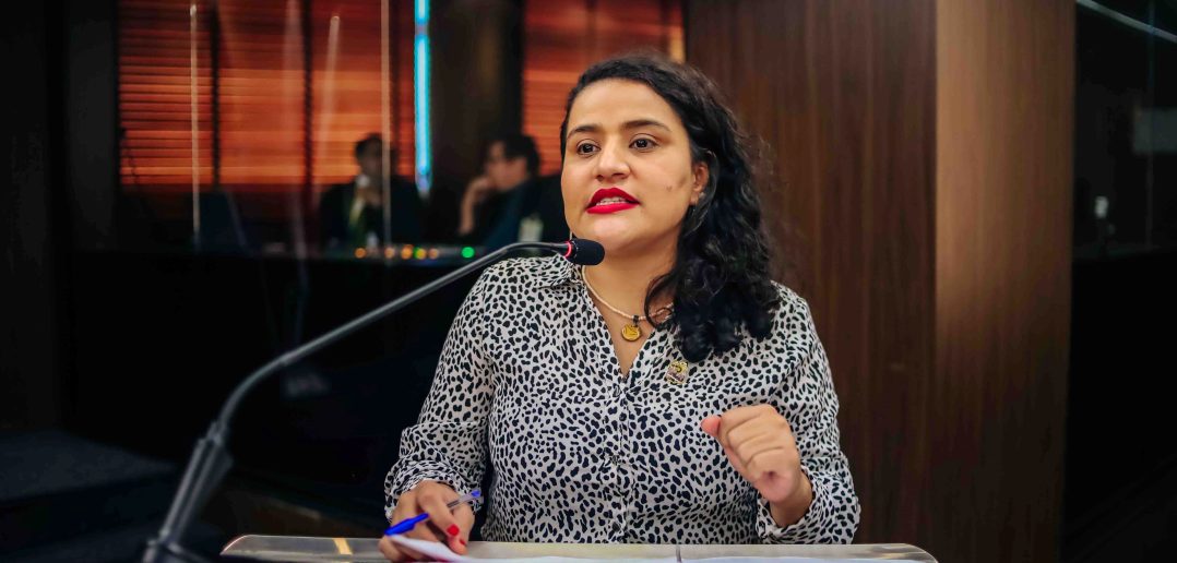 vereadora-vivi-reis-sofre-ameacas-de-odio-e-aciona-autoridades