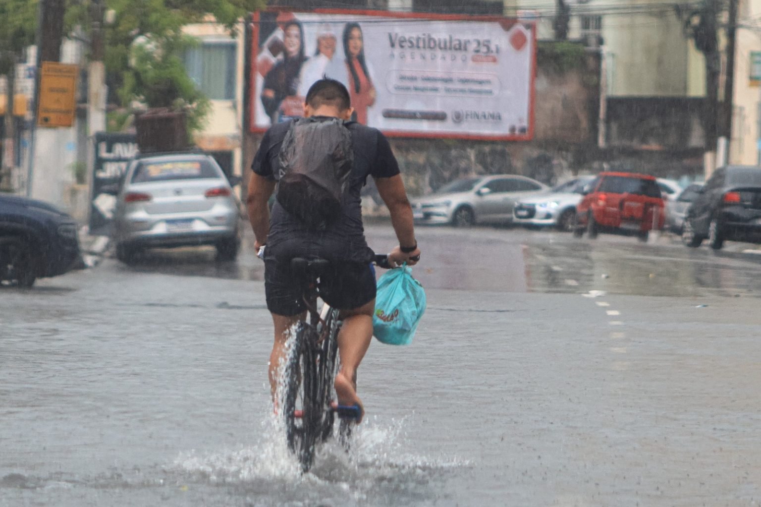 belem-estrutura-projetos-para-enfrentar-alagamentos-durante-o-inverno-amazonico