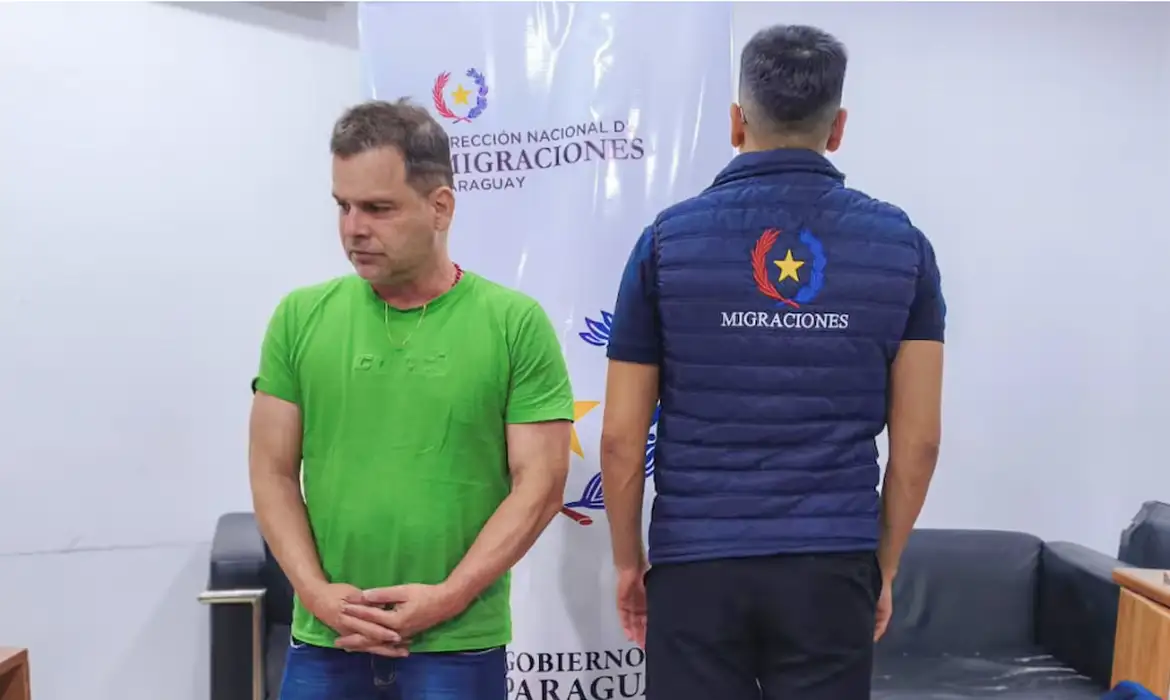 policia-do-paraguai-entrega-silvinei-vasques-a-pf