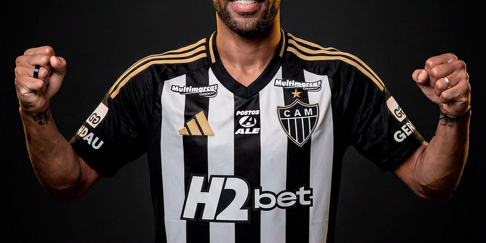 atletico-mg-anuncia-o-lateral-esquerdo-renan-lodi