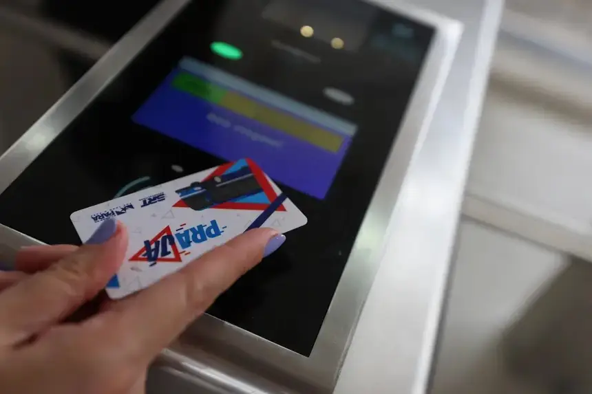 cartao-pra-ja-e-aplicativo-digital-ampliam-acesso-ao-brt-metropolitano