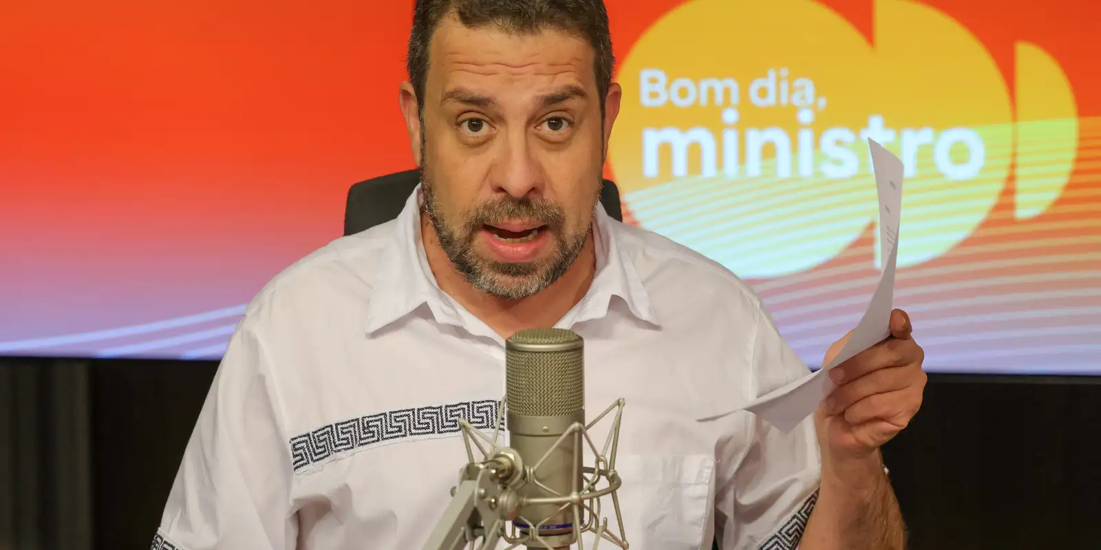 fim-da-escala-6×1-deve-aumentar-produtividade,-diz-boulos