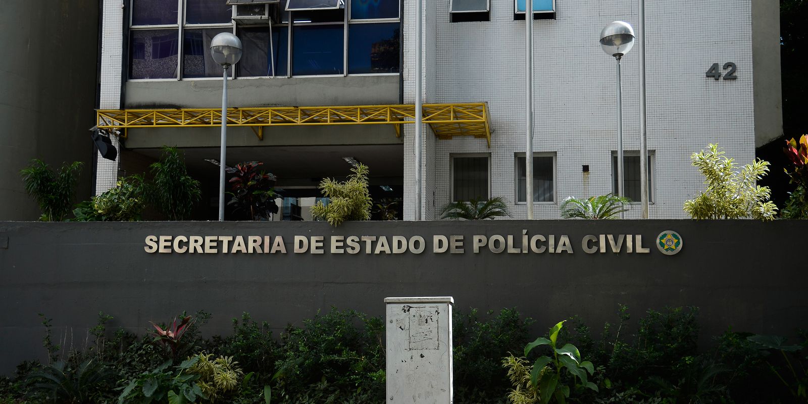 policia-apreende-bombas-caseiras-e-diz-que-grupo-faria-atentado-no-rio