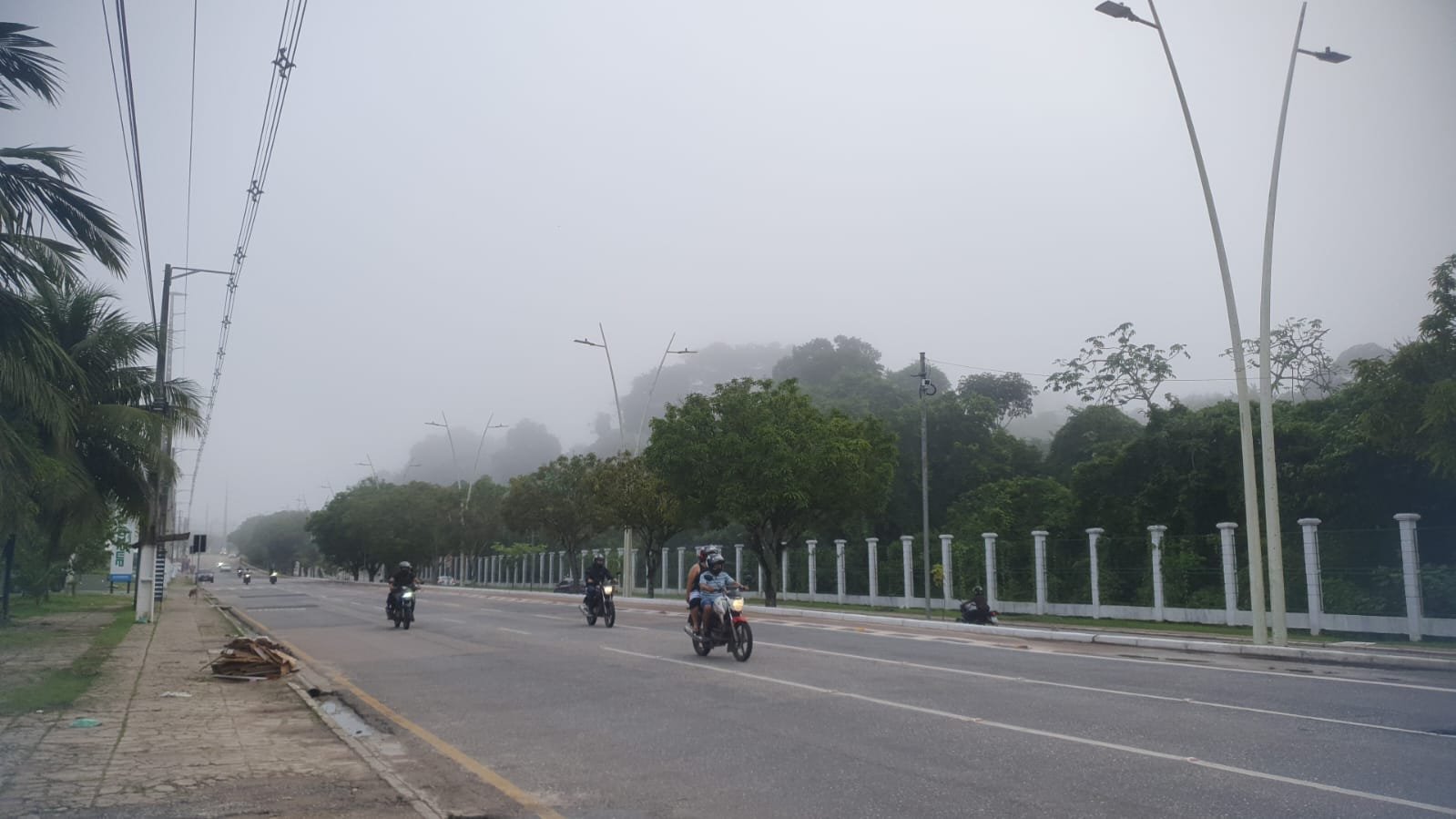 belem-amanhece-nublada-e-com-chuvas-esparsas-neste-sabado