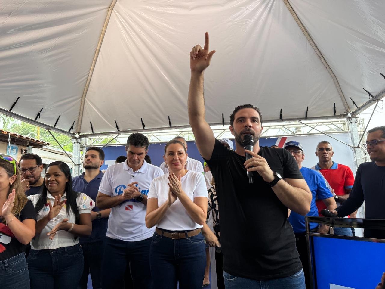 prefeitura-e-governo-asfaltam-33-ruas-em-icoaraci-e-beneficiam-1,6-mil