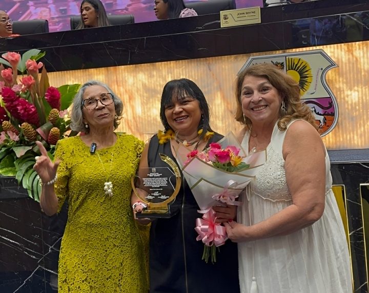 araceli-lemos-e-auricelia-arapiuns-sao-homenageadas-na-camara-de-belem-pelo-dia-das-mulheres