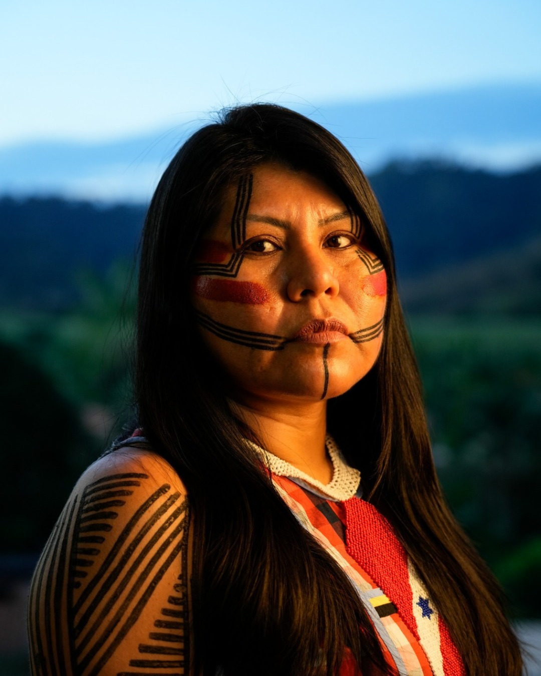 o-e-kaiapo,-filha-de-paulinho-paiakan,-se-filia-ao-psol-e-lanca-pre-candidatura-no-para