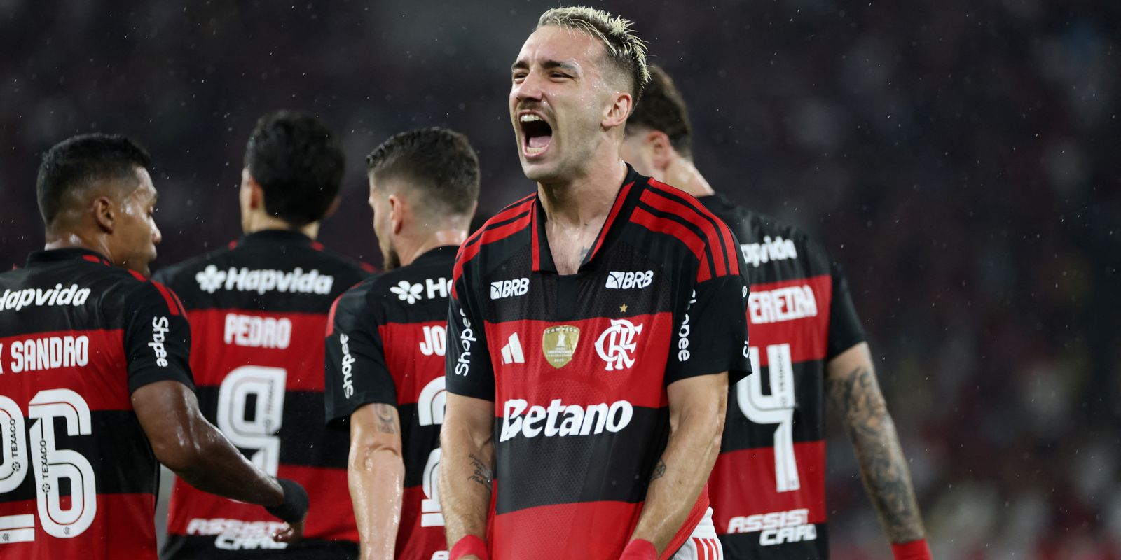 flamengo-derrota-remo-por-3-a-0-e-entra-no-g4-do-brasileiro