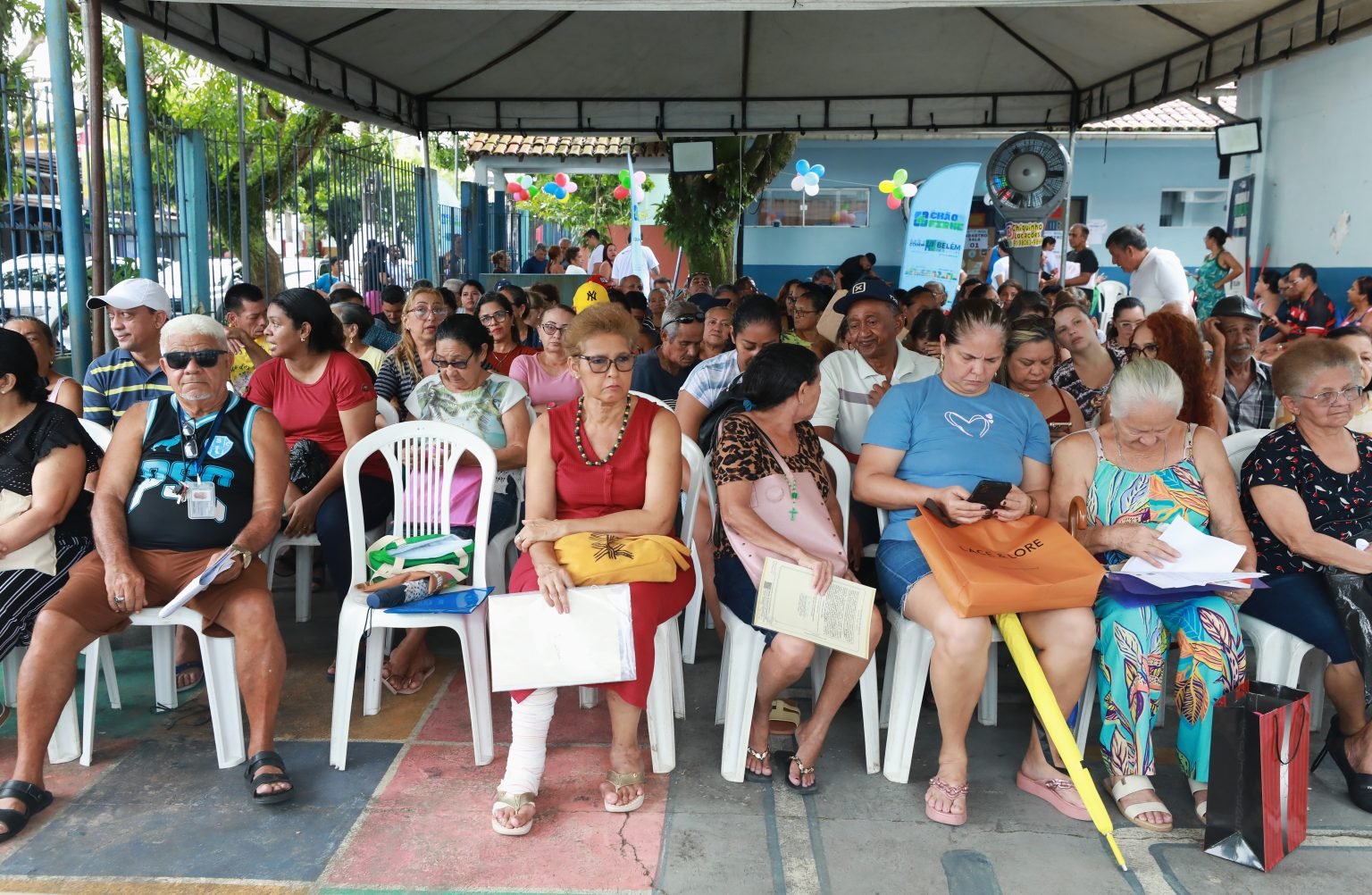 regularizacao-fundiaria-da-prefeitura-atende-mil-moradores-na-cremacao