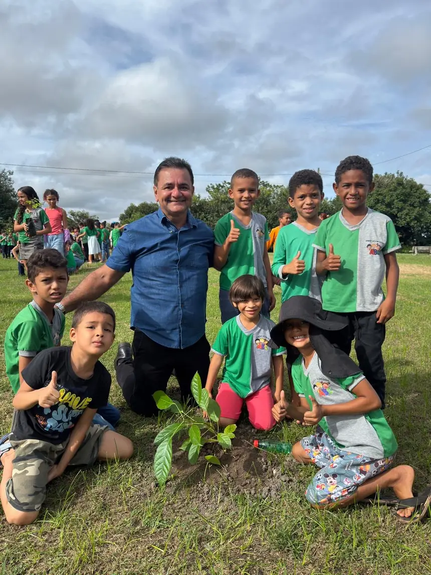 plantio-de-mudas-mobiliza-moradores-em-acao-de-educacao-ambiental-em-maraba
