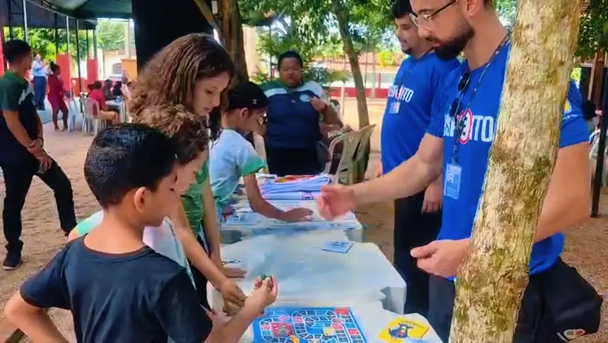 detran-leva-orientacao-sobre-comportamento-seguro-no-transito-a-sao-miguel-do-guama